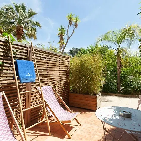 La Piscine Hotel