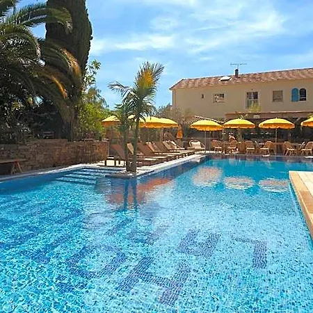 La Piscine 4* Le Lavandou
