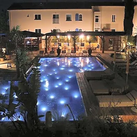 La Piscine