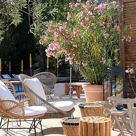 La Piscine Le Lavandou