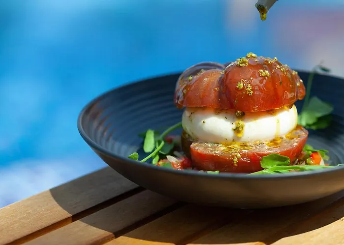 La Piscine 4* 勒拉旺杜